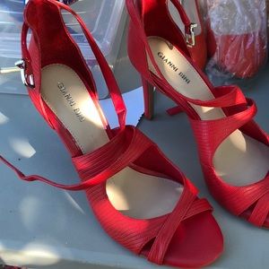 Gianni bini red heels